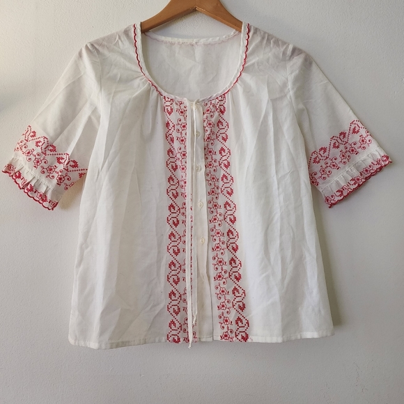 Vintage Gede White Embroidered Floral Botanical Design Button Up Blouse - Picture 5 of 5